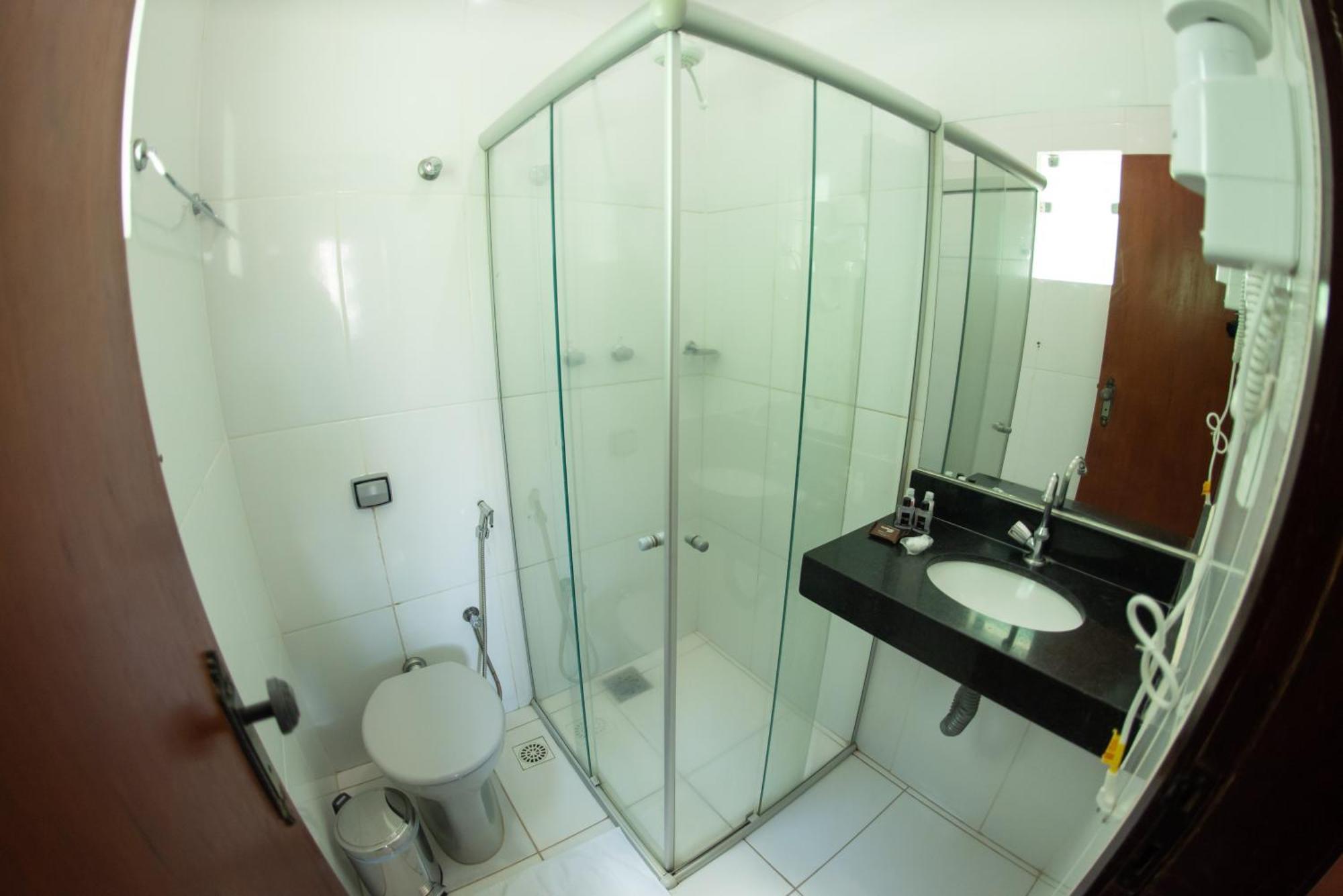 Hotel Eldorado Paracatu Quarto foto